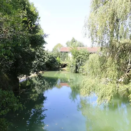 Le Moulin D'espalanque * Beaumarches